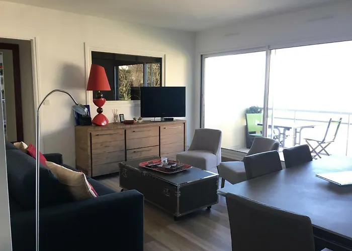 アパート Appartement, Vue A 150m De La