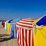 Appartement, Vue A 150m De La