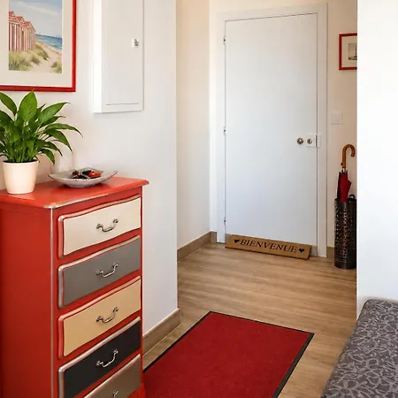 Apartman Appartement, Vue A 150m De La *