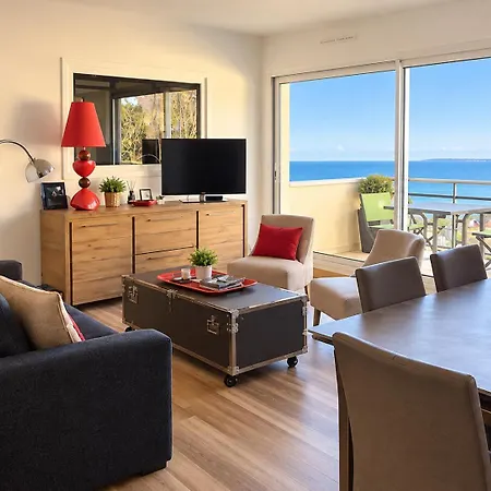 Appartement, Vue A 150m De La *