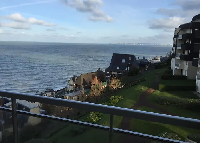 Lejlighed Appartement, Vue A 150m De La *